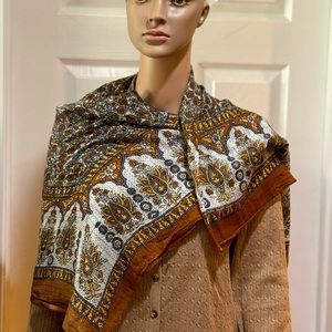 Brown & Tan Scarf, Size 40 x 38”